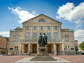 Außenansicht Deutsches Nationaltheater und Staatskapelle Weimar
